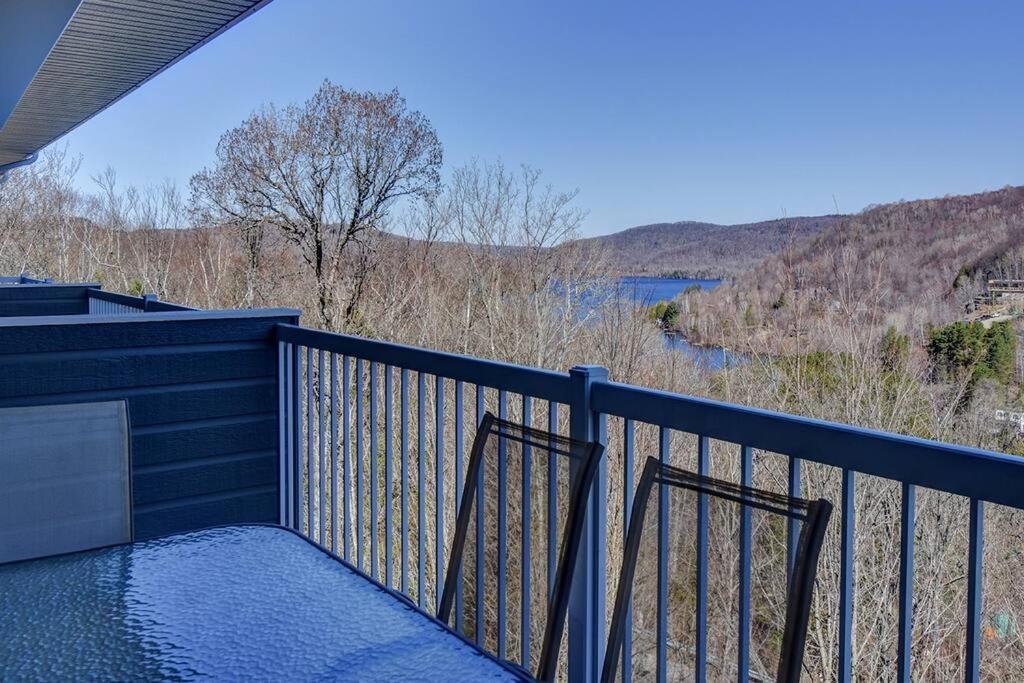 Charming Tremblant 1 Bedroom With Pool And Hot Tub Mont-Tremblant Ngoại thất bức ảnh