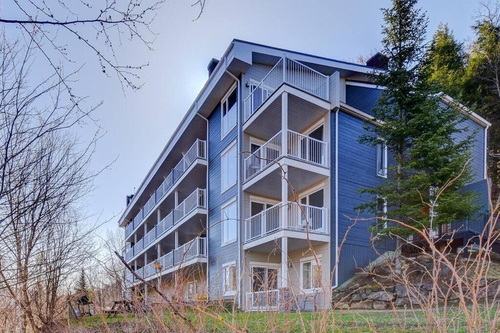 Charming Tremblant 1 Bedroom With Pool And Hot Tub Mont-Tremblant Ngoại thất bức ảnh